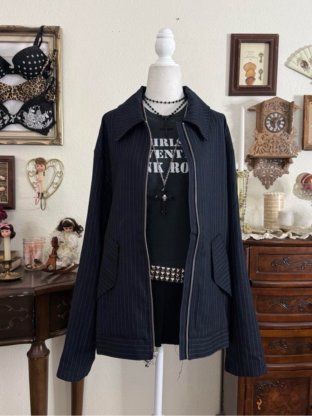 Preppy grunge navy blue pinstriped sleek jacket - Picture 1 of 6